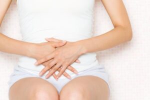 放屁放得越多不一定健康,是大肠癌前兆?医师完整解析:放屁频率增加的原因