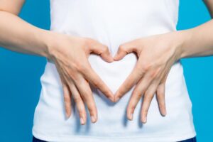 大肠癌早期没症状，粪便潜血筛检阳性别轻忽！4个动作做足，降低致癌风险