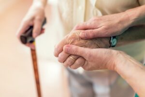 远离大脑退化!医师:每天做这6件事排毒,摆脱健忘、脑迟钝