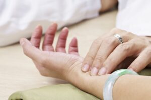 失智症排尿困难、急诊住院 中医治疗能改善