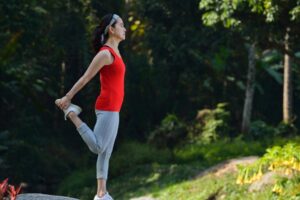 远离失智、骨质疏松、肌少症!趁年轻储备3本“健康存折”