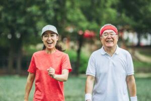 50岁后好担心失智?研究显示:注意4件事,降低失智症、癌症机率