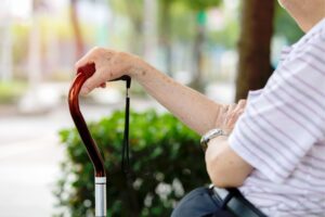 失智症,是中年后人生的杀手!国健署劝:预防大脑退化,5大处方愈早愈好