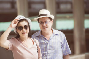 长辈记性变差只是老化？ 医师建议：出现3症状，及早就医做失智诊断