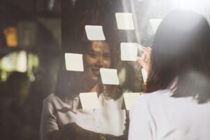 忘东忘西，是失智症还是老化？10个日常行为自我检测，了解后更安心