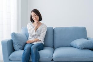 胸痛就是心肌梗塞?她发现自律神经失调 胸闷原因多,出现“这些”症状要小心