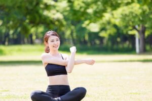 不必满身大汗也能瘦!她成功减重近8公斤、找回23吋腰围,全靠做对3件事