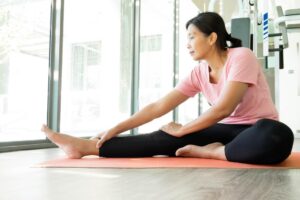 停经、爱喝咖啡要注意！初期无症状、严重易骨折，医师：9大族群慎防骨松