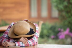 肾脏不会痛，有问题早期难发现！出现5病征“泡水高贫倦”，别拖快就医