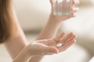 吃止痛药会伤肾? 3大迷思专家来解答:遵守5不原则,避免造成身体伤害