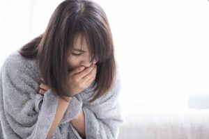 天气转凉温差大,咳嗽咳不停!每天做好这3件事,稳稳控制不发作