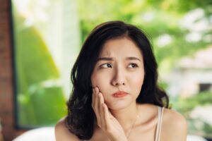 嘴巴里的小肿泡好讨厌，原来是伪囊肿！6大成因要注意