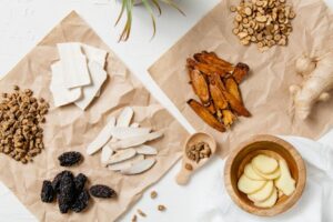 冬天过敏、打喷嚏又拉肚子有救！中医“三九贴”起跑，减少呼吸道疾病、提升抗寒力