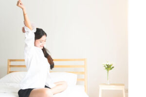 50后总是夜夜失眠? 精油芳疗+3个穴道按摩，给你好睡眠、身心大大放松