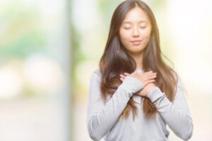 胃食道逆流半夜被呛醒！医劝“火烧心”的8个危险地雷千万别踩