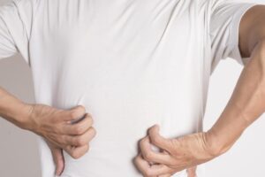 皮肤干痒、冬季痒上身,皮肤科医师5个实用建议,降低发作机会、不舒服感