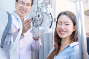 近视雷射手术比一比，PRK、LASIK、SMILE有何差别？眼科医师图解说明