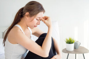 走路不稳、记忆力变差? 脑神经科医师揭：常压性水脑的3大常见症状