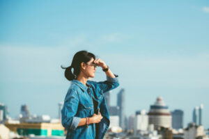 撑不下去、脑中都是痛苦想法…心理师：忧郁症不是想太多！这样做，能疗愈受伤的心