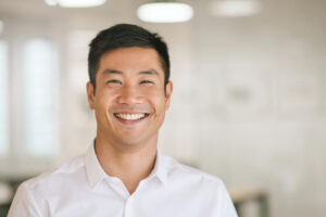 中年大叔下面有“3疾”！解尿不顺是警讯好发这些族群，当心摄护腺肥大上身