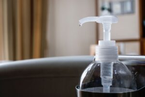 新冠肺炎》酒精无法杀死病毒?医师:酒精、抗菌洗手液、肥皂“这样选”才能清除病毒…比戴口罩重要