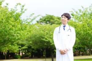 新冠肺炎》医师:牢记“8做4少做”大增身体防疫层级,远离流感、肺炎威胁