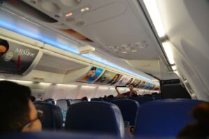 新冠肺炎》哪些人返台需“居家检疫”14天？减少防疫漏洞！这些人自机场回家不能搭大众交通工具