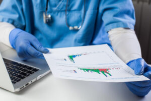 不能掉棒的大队接力！一位前疫调人员的心声：疫调4大难处，狮子伯其实救了很多人