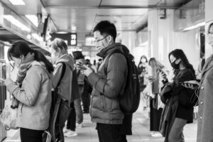 2天爆了23例本土确诊，为何不升“第3级警戒”？ICU医生陈志金揭“2关键”