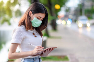 进入社区感染》一表看清连4周“二级防疫”影响多广？哪些限制触犯要开罚！