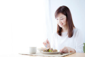 新冠肺炎》均衡饮食是长期备战重要防线!10大营养素,助你远离病毒最有力