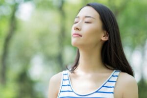 照顾卧床公公14年的她“逃家”了，知道原因的人，不敢说她不孝—“人生短暂，一定要先爱自己！”