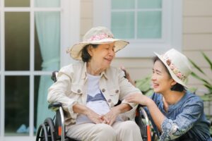 照顾妈妈的收获：人生观改变了，懂得区别真正重要的事