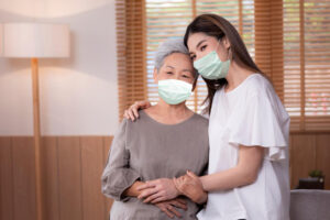 奶奶从小带大她，却突中风半边瘫…双城奔走也要回报恩情：了解无常更要守住每刻日常