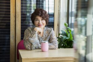 真正活过的人，不怕死，只怕拖累家人！夏韵芬：如果我失智，请儿子送我进养老院