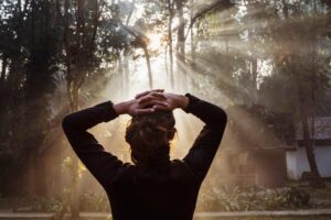 真切体认生命的有限，先做美好告别吧！一切都不留遗憾，才能更认真好好活