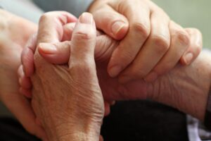 你够资格赞成“安乐死”吗？安宁医师：你赞成个X！