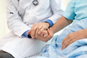 仁医走进社区助善终 北市联医力推居家安宁