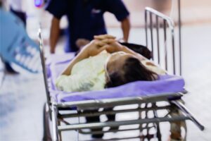 急救过后，对家属来说是数十年遗憾…医叹：我们没时间一起哀伤，下一个病人在等待