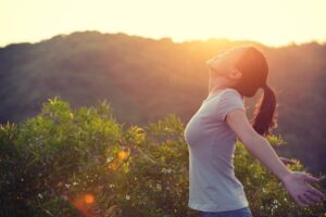 “幸福,不是理所当然”转化爱与无常的4个练习,在感恩里领悟:人生再舍不得,也要学会放手