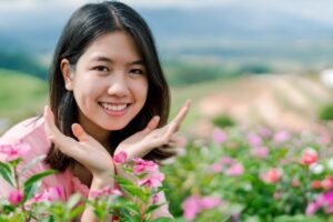 每一天练习“疼惜自己”，有同理心的你闪闪发光，即使在困境中也能“发现幸福”