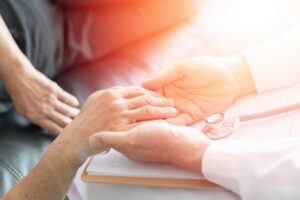 人生不断告别，要走也要微笑说再见！倒数时刻做1件事，给家人最温柔的礼物