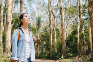 爸爸才刚入冰柜，妈妈随即离开人世！女儿：死后世界不是一片冰冷，是光明美好所在