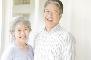 欢度结婚65周年，丈夫：我们关系并非永远和谐，但坦白诚实、把我们的关系摆第一