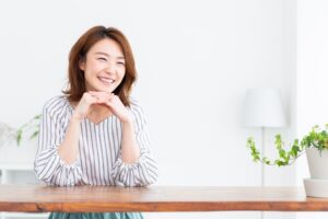 人怎么可能不生气！50岁后接纳任何状态下的自己，生气前“这样做”，找回快乐正能量