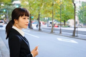 “当你私人生活全毁的时候,事业一定站上了高峰”当你选择私人生活,就别在无法获得升迁机会时抱怨