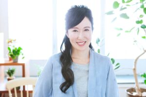 熟龄的好人缘在于“倾听”,总在“炫耀”自己多幸福的人,反而令人害怕