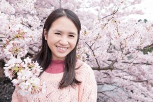 拥有得愈多,才知道需要的很少!当一个手心向下的人,不管你在哪都能很幸福