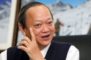 先后罹2癌,单车照骑、山照爬!叶金川:癌症加身,人生也要精彩,活得帅气