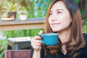 “我要燃烧，我要改变！”不试着过一过自己想要的生活，又怎能判定此路不通？